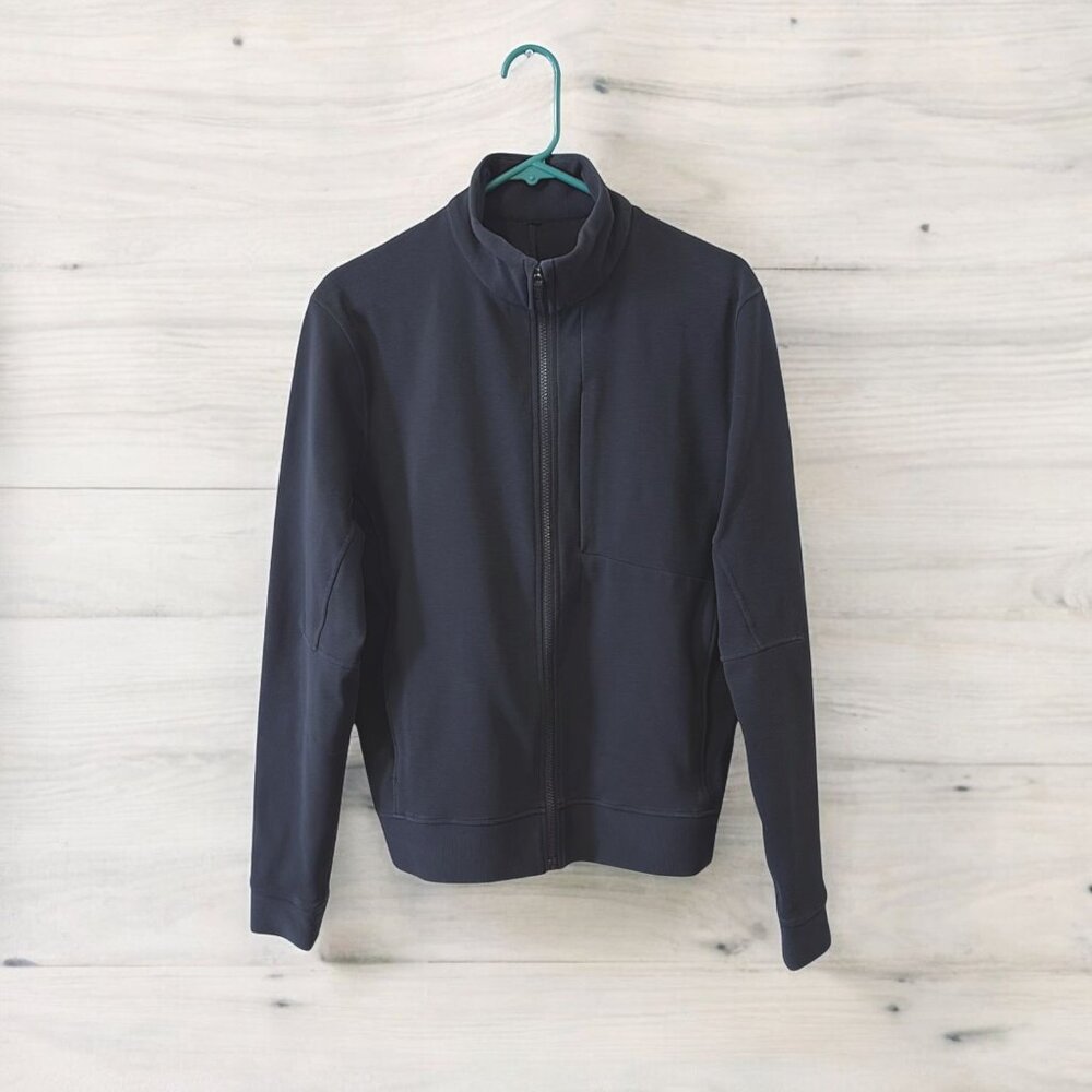 Lululemon Mens Sojourn Jacket Size M Full Zip Black First Release M4616S Stretch